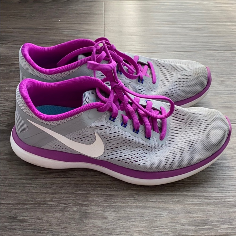 Nike women’s shoes size 7.5 grey and purple